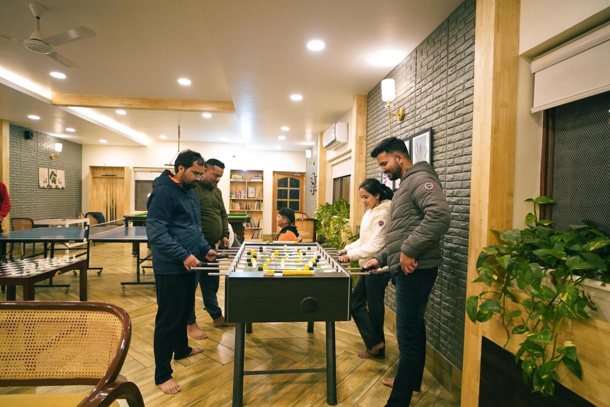 索尔鲁纳度假酒店 Garjia 外观 照片